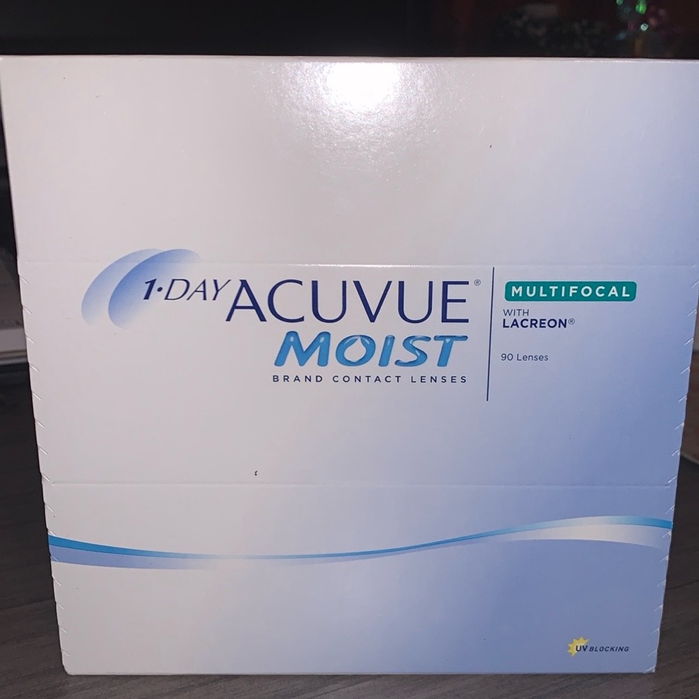🩵 Brand New Sealed 1-Day Lenses MOIST with Lacreon - 1 Box of 90